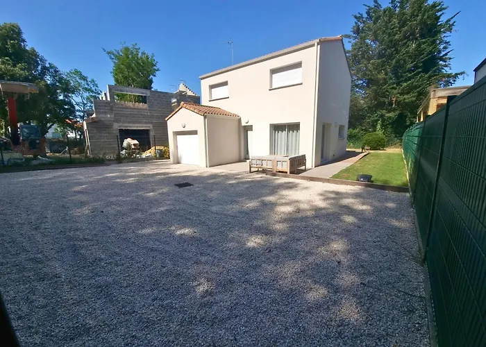 Maison Cosy T4 Proche De La